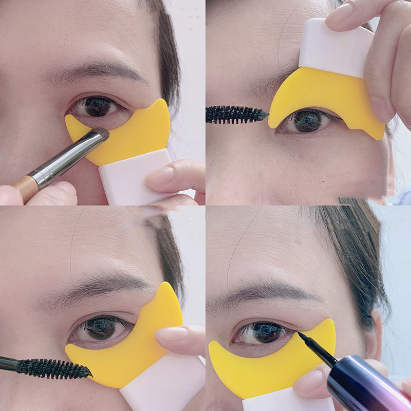 Eyeliner Stencil and Mascara Comb Set